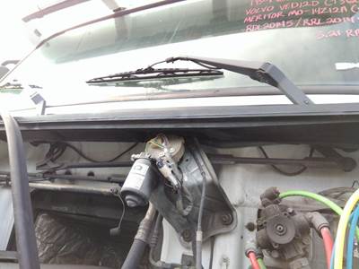 Volvo VNM Windshield Wiper Arm