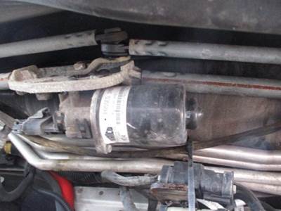 Freightliner Cascadia 125 Windshield Wiper Motor