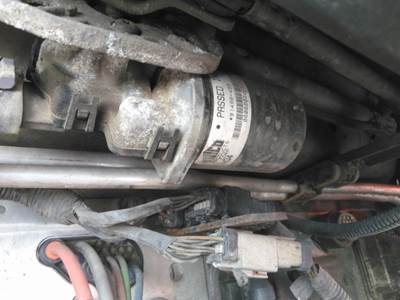 Freightliner Cascadia 125 Windshield Wiper Motor