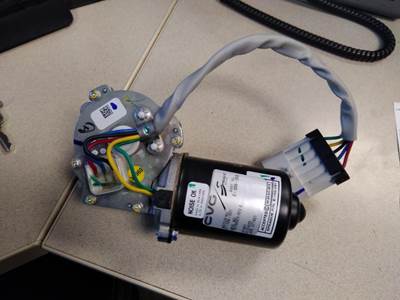 Volvo VNL Windshield Wiper Motor