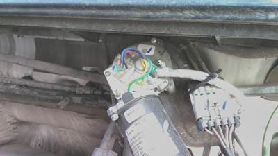 Volvo VNL Windshield Wiper Motor