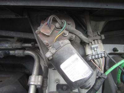 Volvo VNM Windshield Wiper Motor
