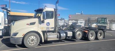 Peterbilt 579 Tri Axle Cab & Chassis Truck - Cummins, 500HP, 8Ll Manual
