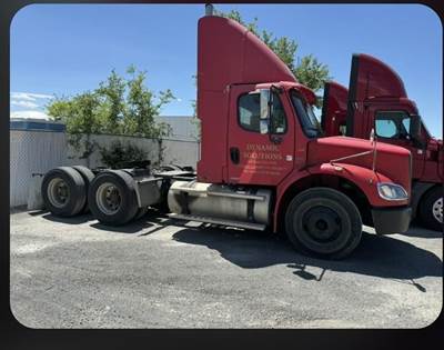 Freightliner M2 112 Day Cab Truck - Mercedes-Benz 450HP, 10 Speed Manual