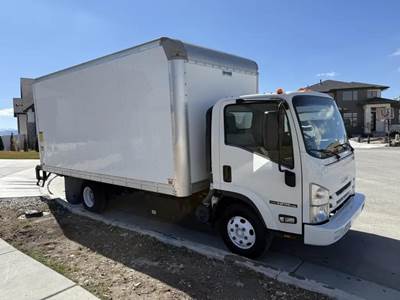 Isuzu NPR HD Box Truck - Automatic, Liftgate