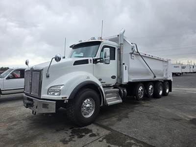 Kenworth T880 Quad Axle Dump Truck - Cummins 500HP, Automatic, 20' Dump