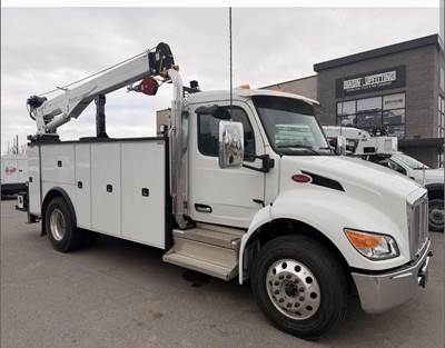 Peterbilt 537 Mechanic / Service Truck - Paccar, 260HP