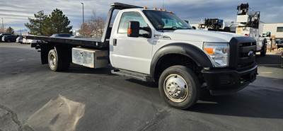 Ford F-550 Rollback Tow Truck - 400HP, 5 Speed Automatic