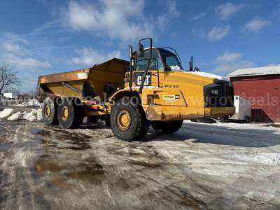 2014 Caterpillar 735B Articulated Dump Truck