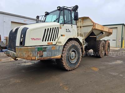 2013 Terex TA250 Articulated Dump Truck