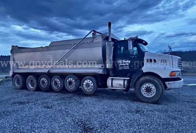 2003 Sterling LT9500 -