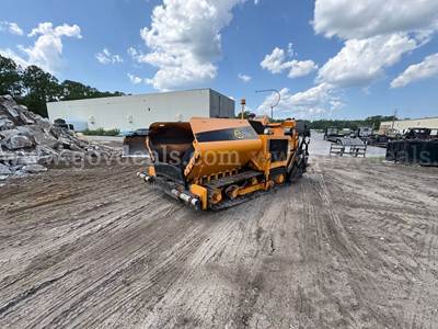 2016 LeeBoy 8616B Track Asphalt Paver