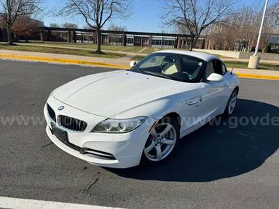 2014 BMW Z4 LOW MILEAGE