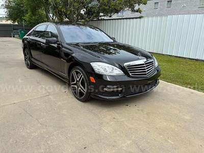 2013 Mercedes-Benz S-Class