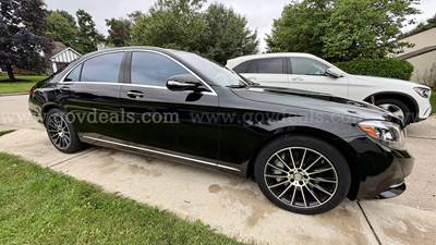 2015 Mercedes-Benz S-Class S550 4MATIC 60K Miles CLEAN TITLE PREMIUM/WINTER/SPORT PACKAGE