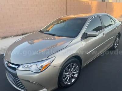 2016 TOYOTA CAMRY XLE
