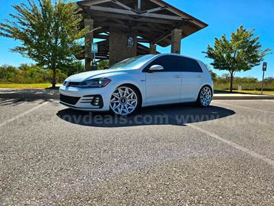 2019 Volkswagen Golf GTI SE 7A