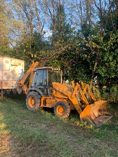 Case 580 Super L Series 2 4x4 Backhoe Loader