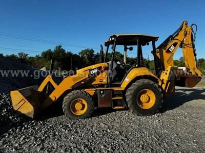 2019 Cat 420F2 Backhoe 4x4