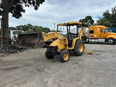 2005 John Deere 110 4x4 Backhoe Loader