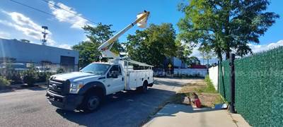 2015 Ford F-550 Boom/Bucket Diesel reads 44k miles