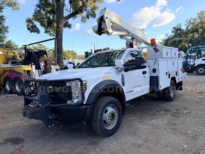 ETI ETC37IH Mounted on 2019 Ford F-550 4X4 Bucket Truck