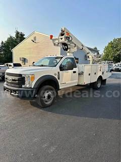 2017 FORD F-550 CABLE PLACING BUCKET TRUCK