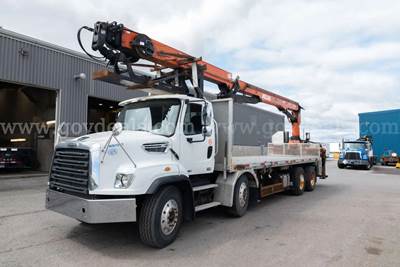 2011 Atlas 345.2V  Knuckleboom Crane Mtd on 2014 Freightliner 114SD Tri/A Flatbed