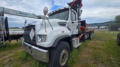 2013 Palfinger PK 33002-EH Knuckle Boom Mtd on 2014 Freightliner 114SD Tri/A Flatbed Truck