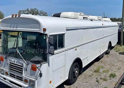 1996 42� Bluebird Medical Coach