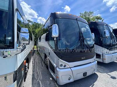 2017 MCI J4500 Motorcoach Bus