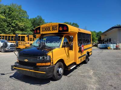 2024 Thomas Built Bus 14-passenger Minotour on GM chassis