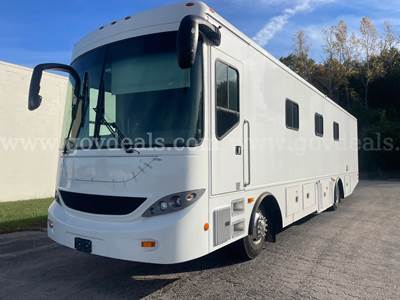 2020 FREIGHTLINER THOMAS MATTHEWS SPECIALITY BUS MEDICAL OFFICE