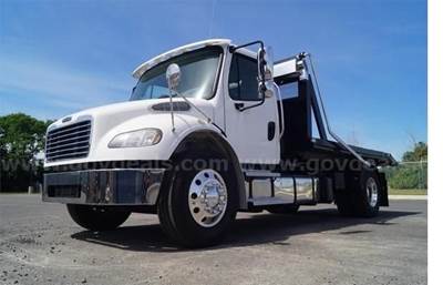 NEW Stellar 12-108 Flex Hook Lift on 2016 Freightliner M2-106 S/A Chassis
