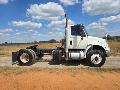 2013 International 4400 5th wheel