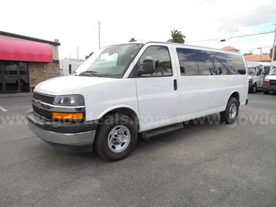 2019 Chevrolet Express 15-Passenger Van  43,678 Miles