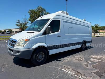 2008 Dodge Sprinter Van 2500 CARGO VAN DIESEL DRIVING SIMULATOR ONAN GENERATOR