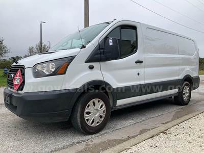 2019 FORD TRANSIT CARGO 250 VAN W GAS REFUELING TANKS, PUMPS