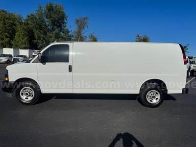 2023 GMC G2500 Extended Length Panel Van