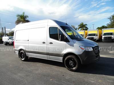 2025 Mercedes Benz Sprinter 2500 Diesel Cargo Van