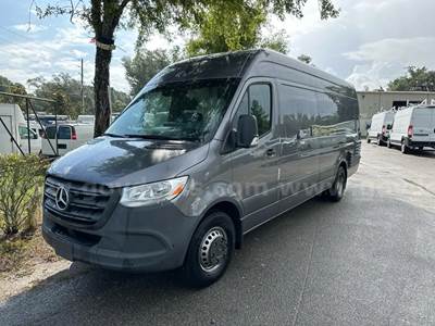 2022 Mercedes-Benz Sprinter Adaptable Mobile Kitchen Fleet w/Generator System
