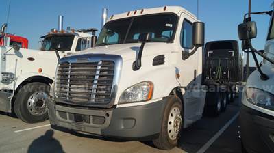 2016 Freightliner Cascadia T/A Day Cab Truck Tractor