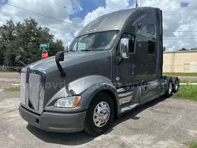 2012 Kenworth T700 T/A Truck Tractor