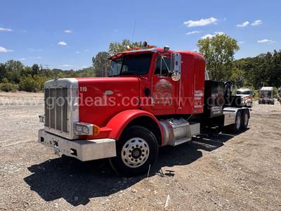 1999 Peterbilt 378 25 Ton T/A Wrecker