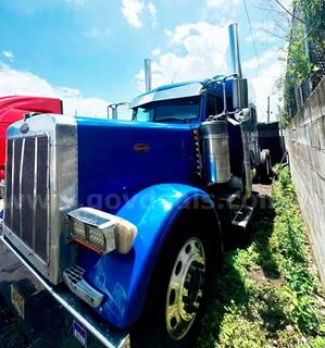 2005 Peterbilt 379