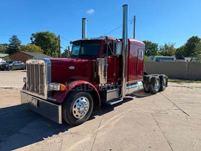 2000 Peterbilt 379 Tandem Axle Sleeper Cab CAT C15 6NZ engine