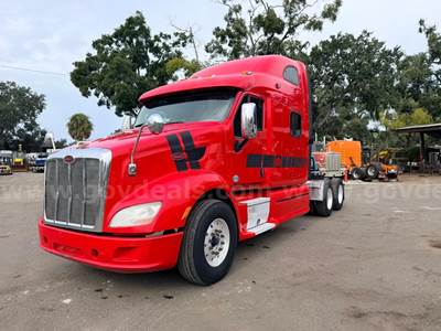 2014 Peterbilt 587 6x4 T/A Sleeper Truck Tractor