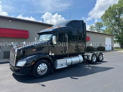 2012 Peterbilt 587
