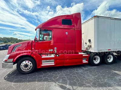 2014 Volvo VNL