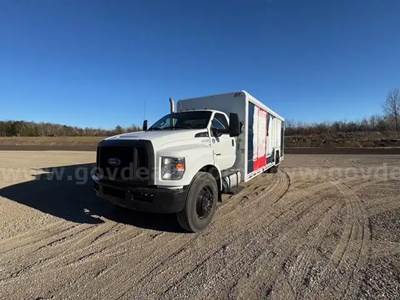 2021 Ford F-650